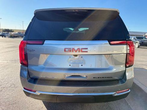 New 2026 GMC Yukon Elevation image 5