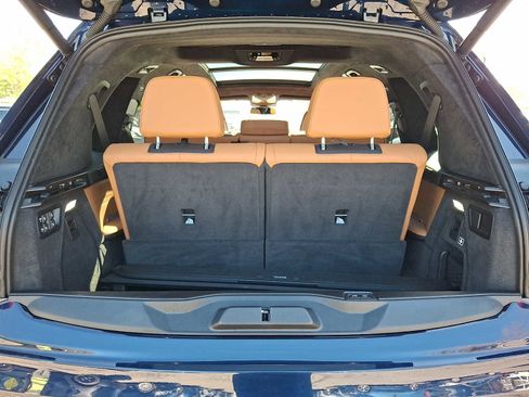 Certified 2025 BMW X7 xDrive40i w/ M Sport Package AWD/4WD image 29
