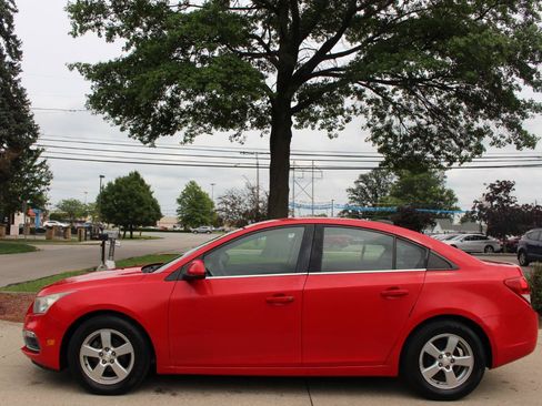 Used 2015 Chevrolet Cruze LT FWD image 6