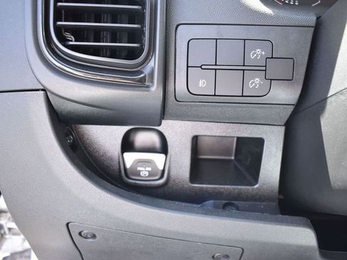 New 2025 RAM ProMaster 2500 w/ Convenience Group image 30