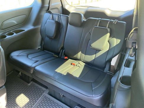 New 2026 Chrysler Voyager LX image 25
