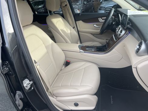 Certified 2020 Mercedes-Benz GLC 300 image 51