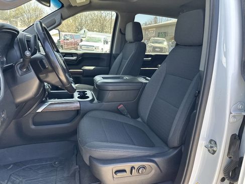 Used 2020 Chevrolet Silverado 2500 LT w/ Convenience Package image 14