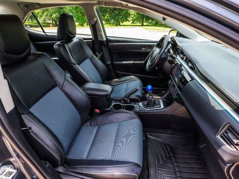 Used 2014 Toyota Corolla S FWD image 36