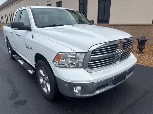 Used 2017 RAM 1500 Big Horn AWD/4WD image 2