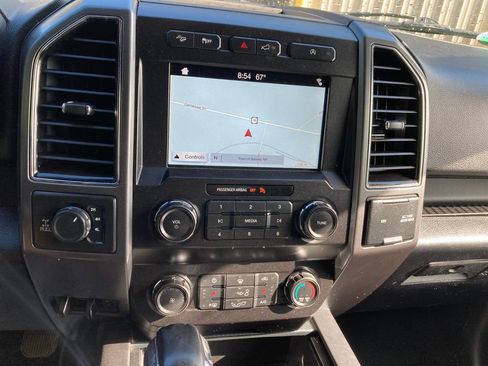 Used 2019 Ford F150 XLT w/ Equipment Group 302A Luxury AWD/4WD image 22