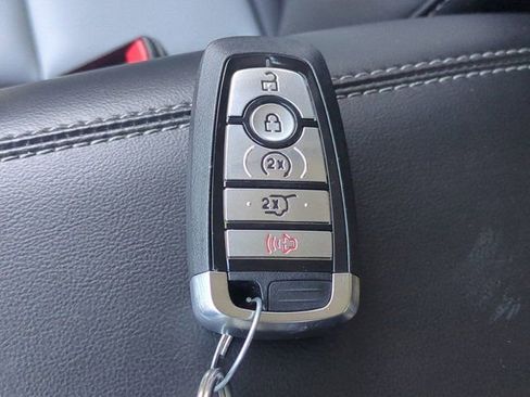 Used 2023 Ford Explorer XLT w/ Equipment Group 202A AWD/4WD image 29