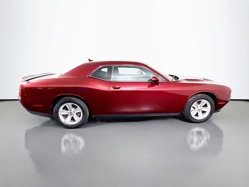 Used 2023 Dodge Challenger SXT image 11