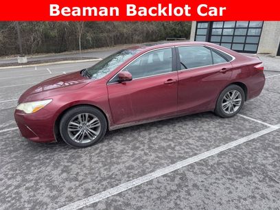 Used 2017 Toyota Camry SE w/ Moonroof Package