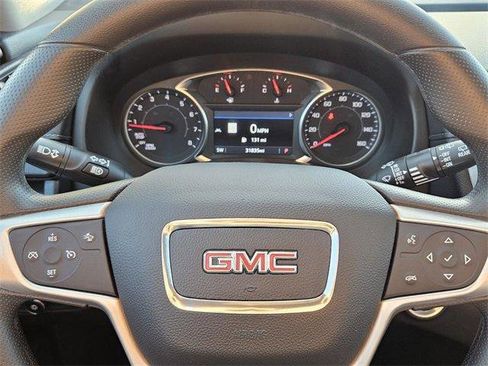 Certified 2024 GMC Terrain SLE w/ Driver Convenience Package image 24