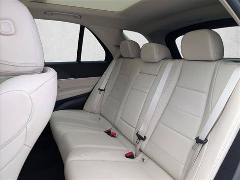 New 2026 Mercedes-Benz GLE 450 4MATIC image 16