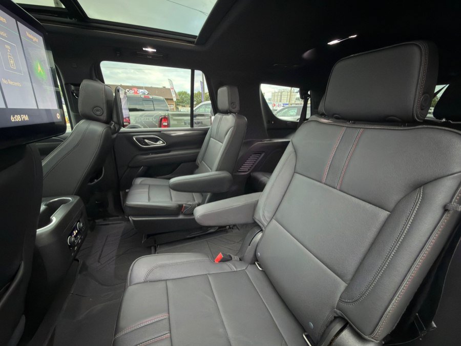 Used 2021 Chevrolet Tahoe RST w/ Luxury Package AWD/4WD image 35