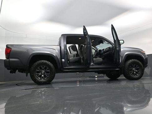 Used 2023 Toyota Tacoma SR5 w/ Technology Package AWD/4WD image 28