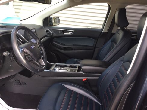 Used 2024 Ford Edge SEL w/ Sport Appearance Package AWD/4WD image 7