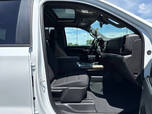 New 2026 Chevrolet Silverado 1500 RST w/ Safety Package AWD/4WD image 12