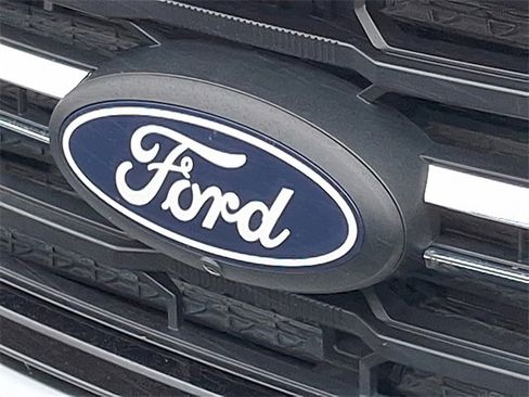 Used 2024 Ford F150 XLT w/ Mobile Office Package image 28