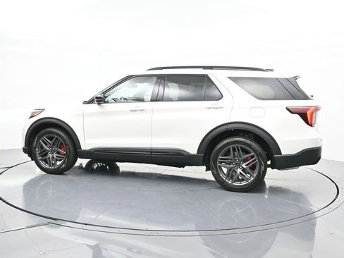New 2025 Ford Explorer ST-Line w/ Premium Package image 10