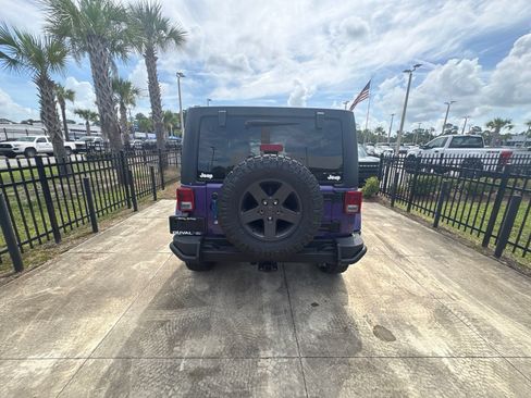 Used 2016 Jeep Wrangler Unlimited Sahara AWD/4WD image 6