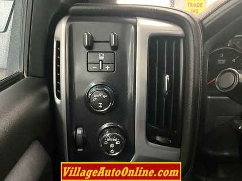 Used 2017 GMC Sierra 1500 SLE w/ SLE Value Package AWD/4WD image 24