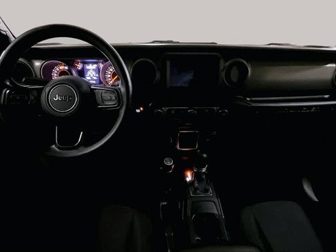 Used 2022 Jeep Wrangler Unlimited Sport AWD/4WD image 14