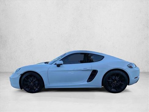 Used 2018 Porsche 718 Cayman image 9