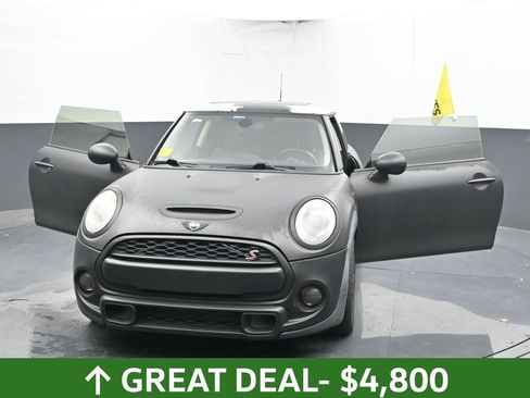 Used 2015 MINI Cooper S image 50