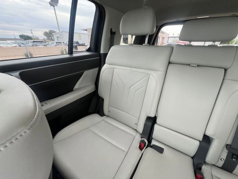 Used 2025 Hyundai Santa Fe SEL image 41