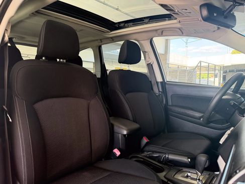 Used 2018 Subaru Forester 2.5i Premium AWD/4WD image 23