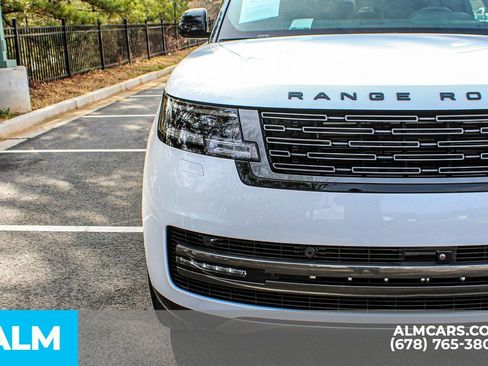 Used 2024 Land Rover Range Rover SE AWD/4WD image 12