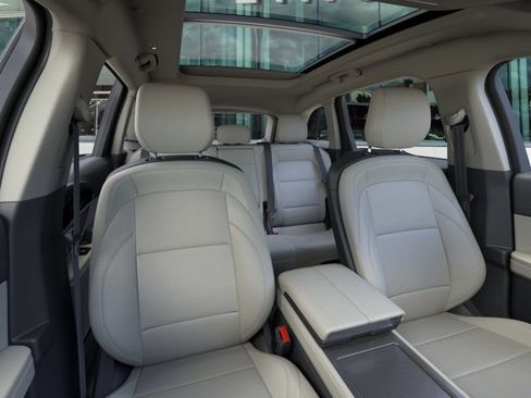 New 2026 Lincoln Nautilus Premier w/ Equipment Group 102A image 10