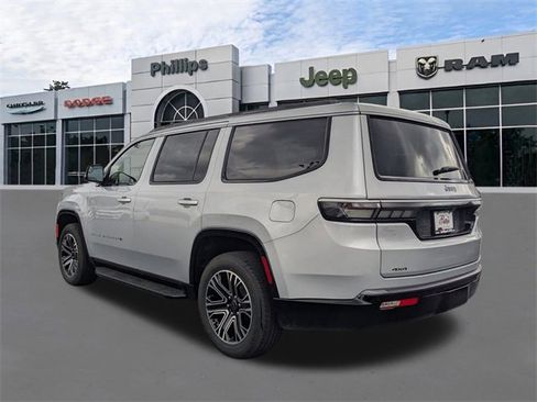 New 2026 Jeep Grand Wagoneer 4WD image 6