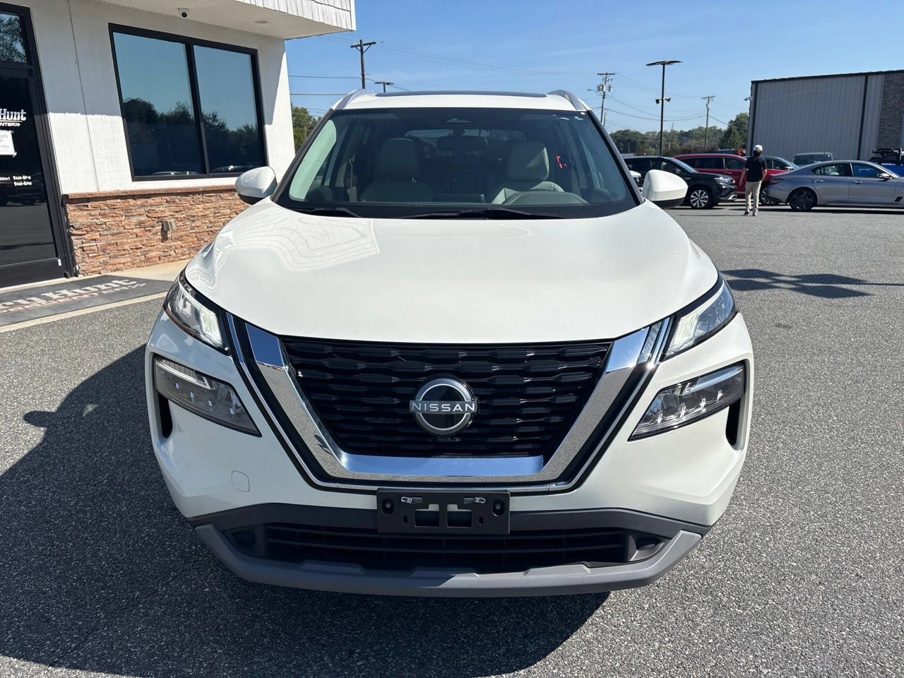 Used 2023 Nissan Rogue SV w/ SV Premium B Package AWD/4WD image 12