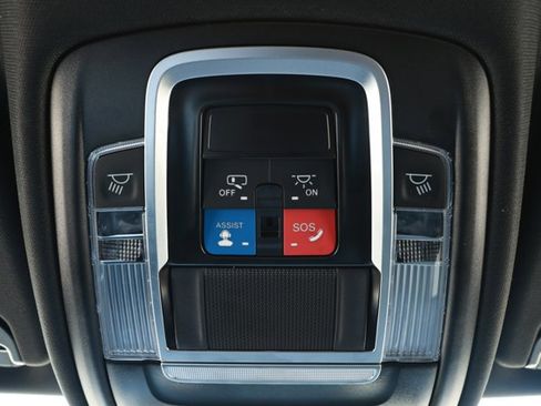 Used 2024 RAM 1500 Laramie RWD image 19