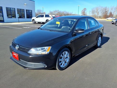 Used 2012 Volkswagen Jetta SE image 1
