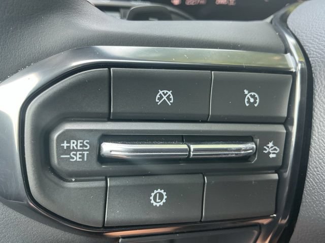 Used 2026 GMC Terrain AT4 w/ Convenience Package III AWD/4WD image 10