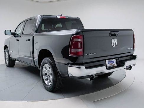 Used 2024 RAM 1500 Laramie AWD/4WD image 3