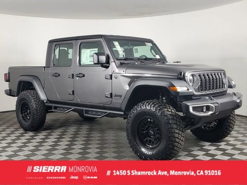 New 2026 Jeep Gladiator Sport AWD/4WD image 1