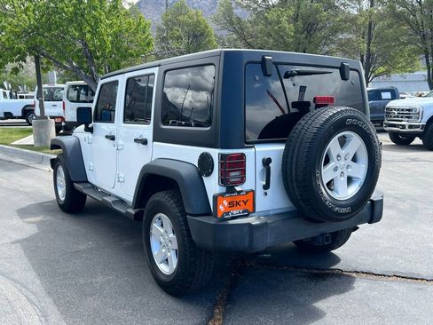 Used 2017 Jeep Wrangler Unlimited Sport w/ Quick Order Package 24S AWD/4WD image 11