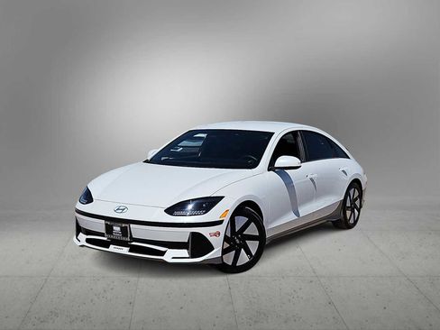 Used 2024 Hyundai Ioniq 6 Limited RWD image 1