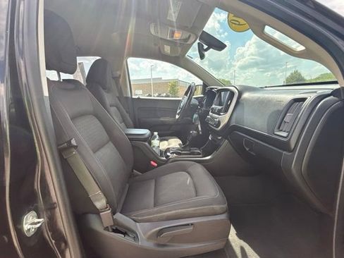 Used 2019 GMC Canyon SLE w/ SLE Convenience Package AWD/4WD image 32