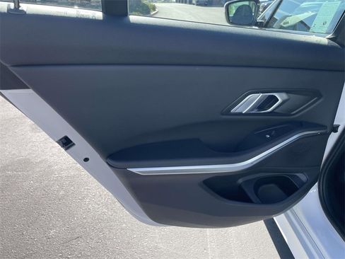 Used 2022 BMW 330i Sedan w/ Convenience Package image 22