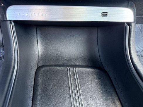 Used 2025 Cadillac Lyriq Luxury AWD/4WD image 76