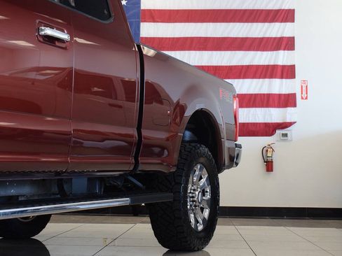 Used 2017 Ford F250 Lariat w/ Chrome Package AWD/4WD image 25