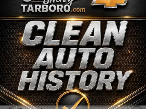 Used 2016 Chevrolet Colorado LT w/ LT Convenience Package RWD image 2