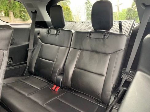 Used 2020 Ford Explorer Limited w/ Class III Trailer Tow Package image 19