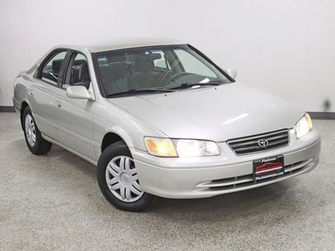 Used 2001 Toyota Camry V6 image 5