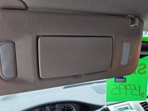 Used 2013 Cadillac Escalade Premium AWD/4WD image 16