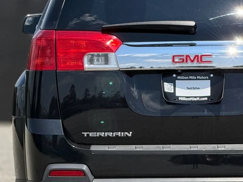 Used 2014 GMC Terrain SLT w/ Chrome Appearance Package AWD/4WD image 13
