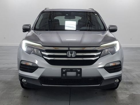Used 2016 Honda Pilot Touring image 3
