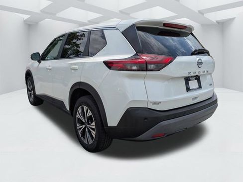 Used 2023 Nissan Rogue SV FWD image 7